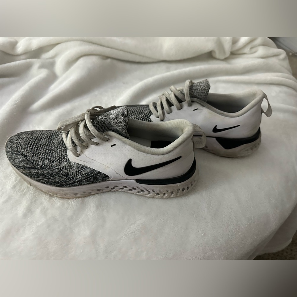 Nike Odyssey React Flyknit 2 - image 2